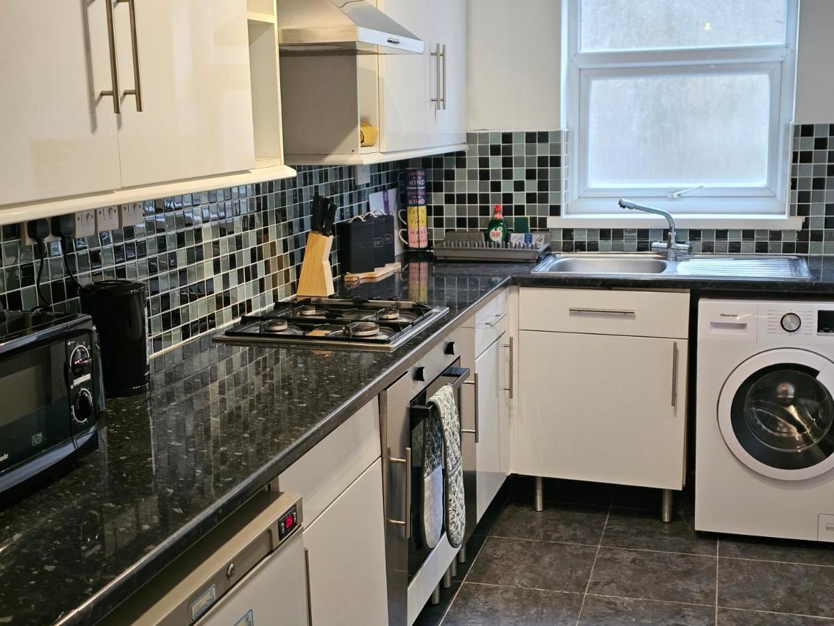 Skyline Mansel Apartment Swansea Bagian luar foto